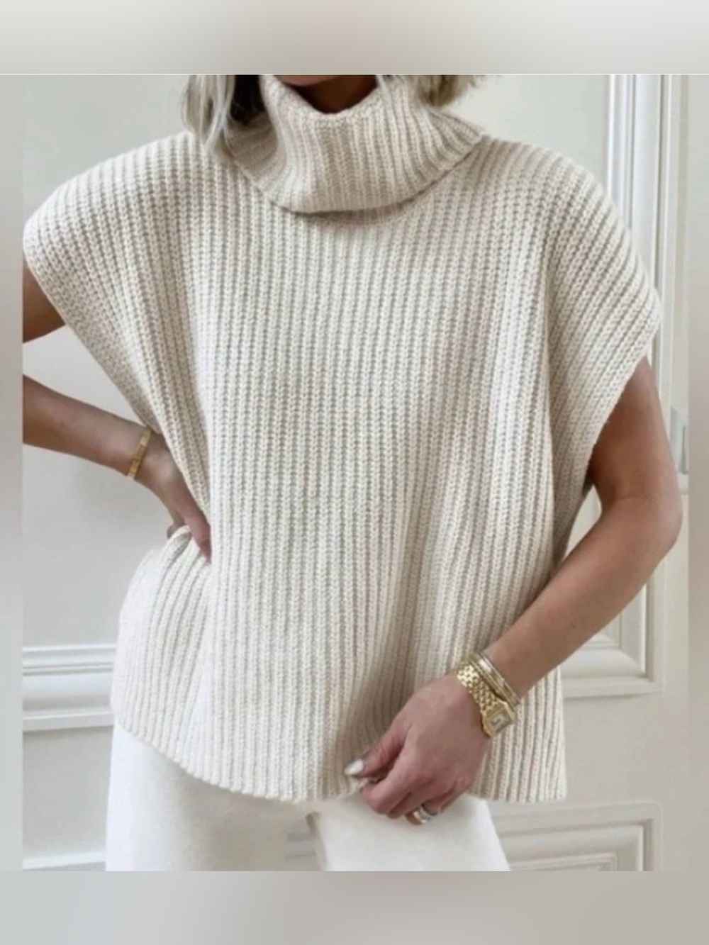 Splendid Cream Knit Turtleneck Sweater